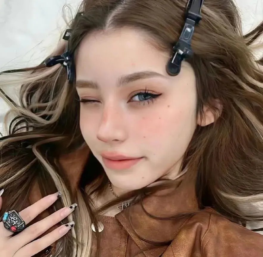 伊贝林:在魔幻世界登入人生